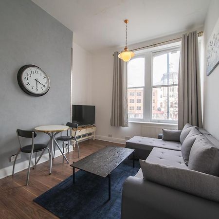 Spacious 2 Bedroom Apartment In Downtown 런던 외부 사진